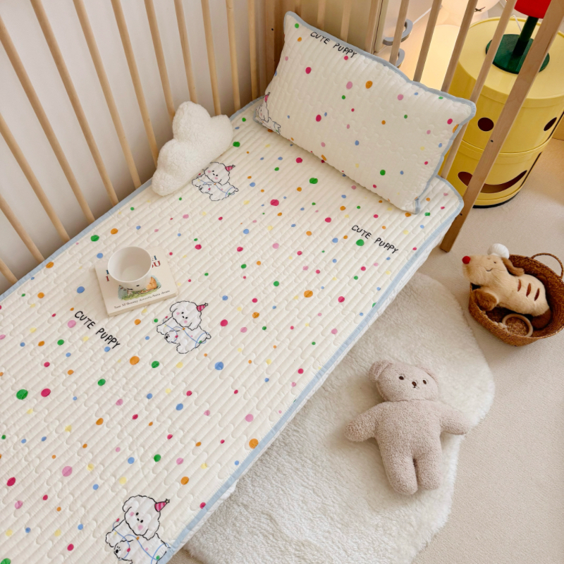 Cuvertură de pat din bumbac pentru bebeluți, quilted, cu motiv desen animat, într-o singură bucată, anti-alunecare