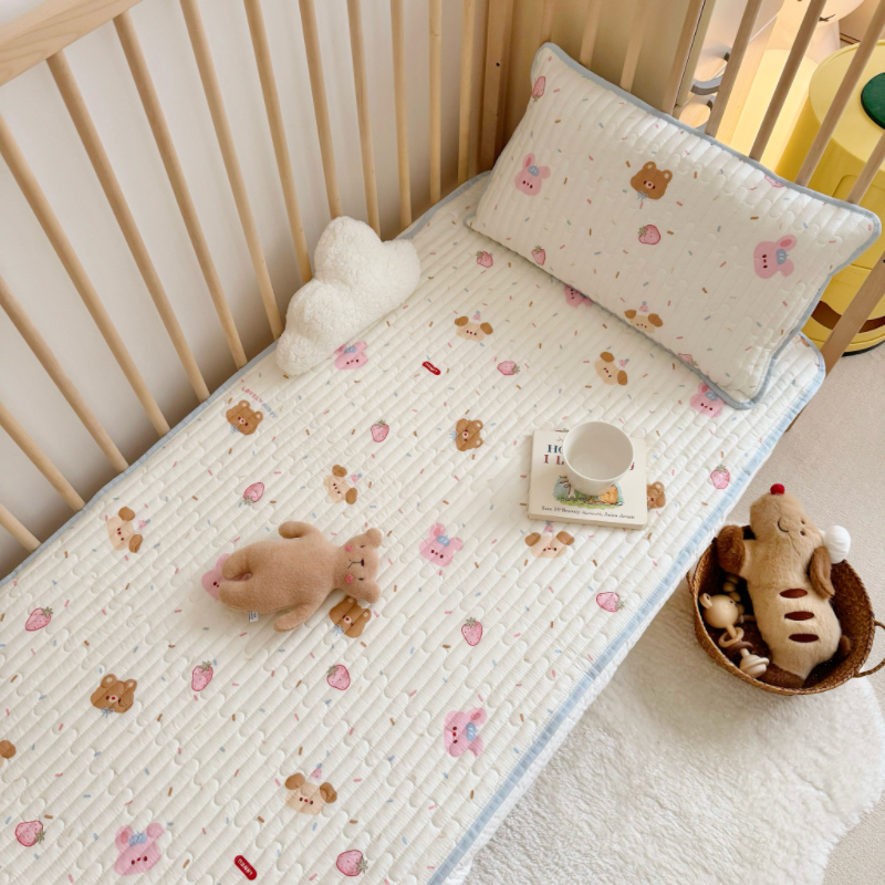 Cuvertură de pat din bumbac pentru bebeluți, quilted, cu motiv desen animat, într-o singură bucată, anti-alunecare