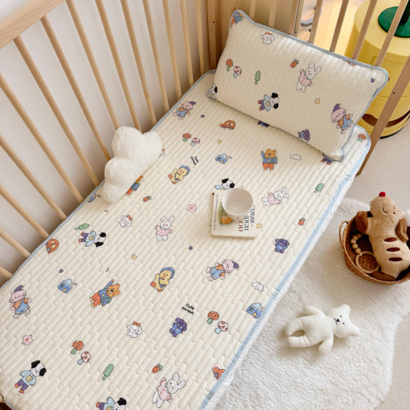 Cuvertură de pat din bumbac pentru bebeluți, quilted, cu motiv desen animat, într-o singură bucată, anti-alunecare