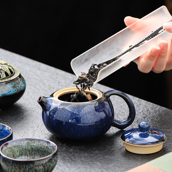 Sada Kung Fu čaju z Jun porcelánu: 1 kanvička a 4 šálky, keramická darčeková krabička