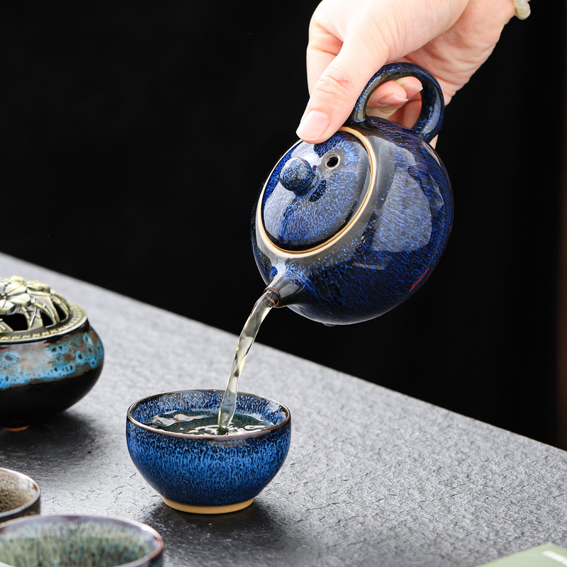 Sada Kung Fu čaju z Jun porcelánu: 1 kanvička a 4 šálky, keramická darčeková krabička