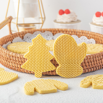 Nový vianočný vyrezávaný valček na cesto na sušienky a fondant