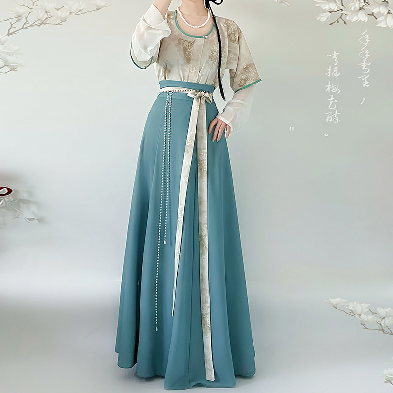 Mucha Original — Mali Tang stil Hanfu ispisni set: cvjetni uzorak, kratki rukavi, okrugli izrez i suknja s osam panela za svakodnevnu upotrebu
