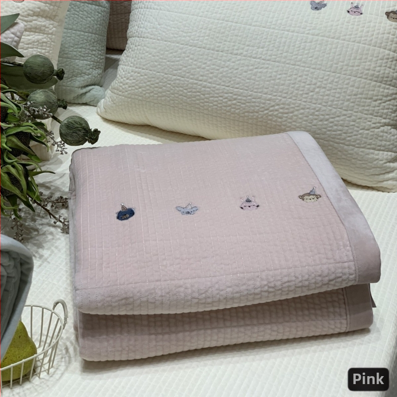 Kórejský štýl, kreslený dizajn inšpirovaný Instagramom, trojdielny set na dvojlôžko 2.2 m, prešívaný plyš polyester, na všetky ročné obdobia