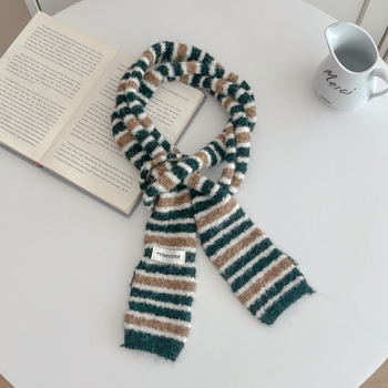 Ženski pleteni šal s prugama, dugačak i topao vuneni šal za zimu — minimalističan, elegantan stil