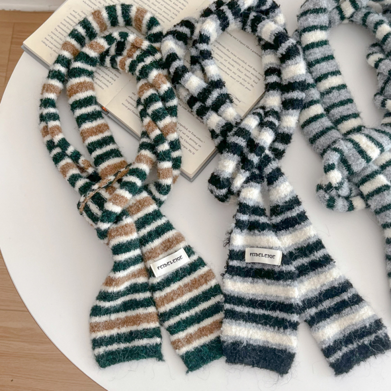 Ženski pleteni šal s prugama, dugačak i topao vuneni šal za zimu — minimalističan, elegantan stil