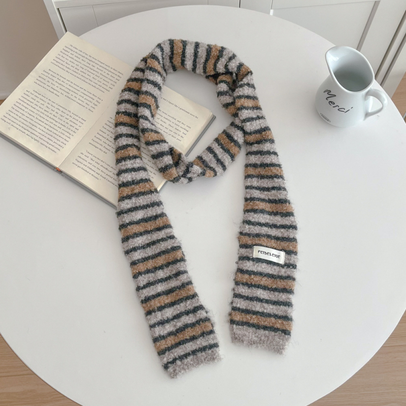 Ženski pleteni šal s prugama, dugačak i topao vuneni šal za zimu — minimalističan, elegantan stil