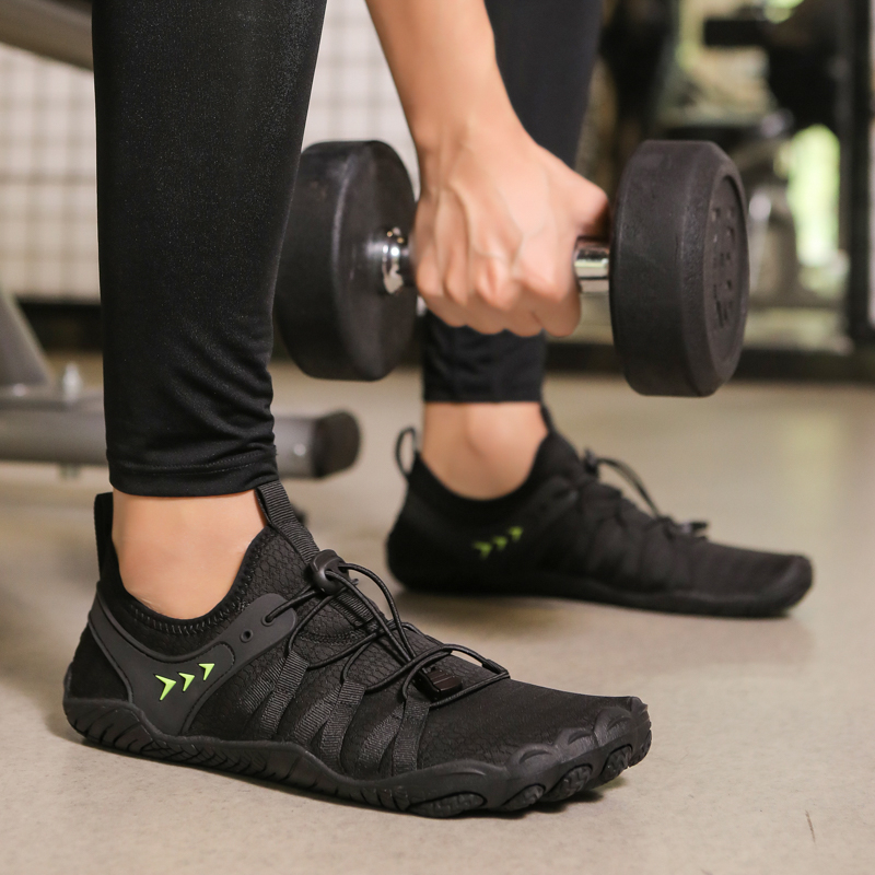 Beltéri fitneszcipő csillapító talppal, alacsony sarkú (1–3 cm), uniszex, jóga és aerobik, általános edzéshez; felső része pamutból, talp természetes gumiból