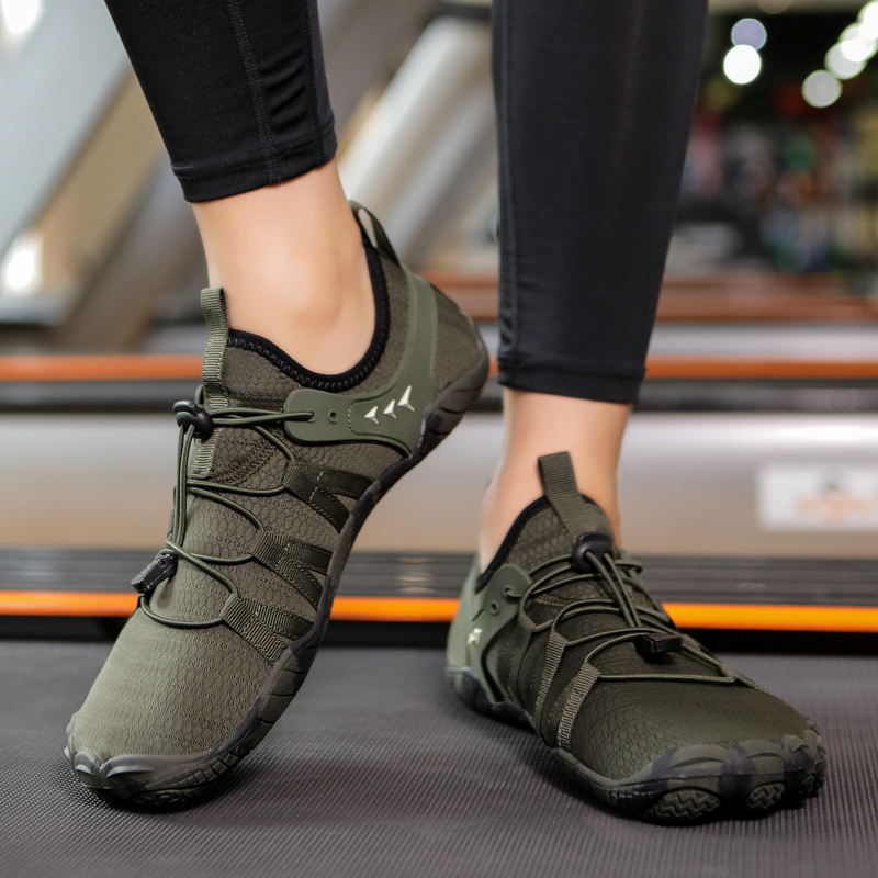 Beltéri fitneszcipő csillapító talppal, alacsony sarkú (1–3 cm), uniszex, jóga és aerobik, általános edzéshez; felső része pamutból, talp természetes gumiból