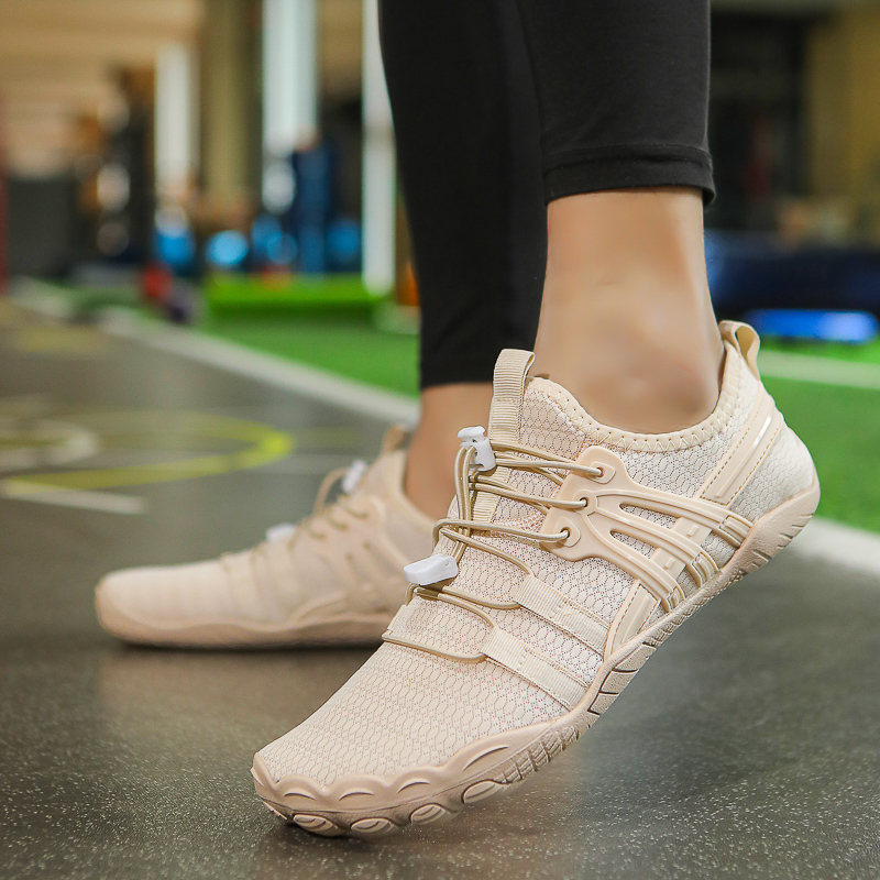 Beltéri fitneszcipő csillapító talppal, alacsony sarkú (1–3 cm), uniszex, jóga és aerobik, általános edzéshez; felső része pamutból, talp természetes gumiból