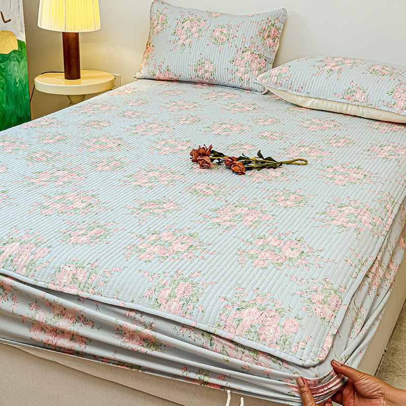 Trojdielna súprava z hrubej bavlny, quiltovaná: elastický placht s výplňou zo sóje, povlak na posteľ a ochranný matrac