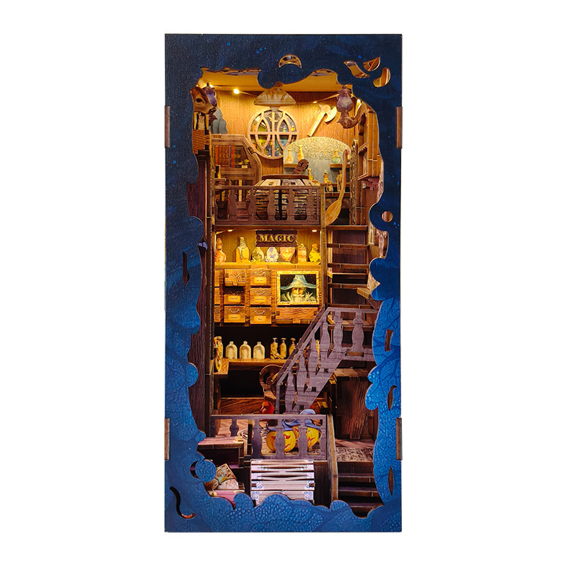DIY drevený domček na knihy – inšpirovaný Hogwartsom, 3D skladačka pre miniatúrnu scénu
