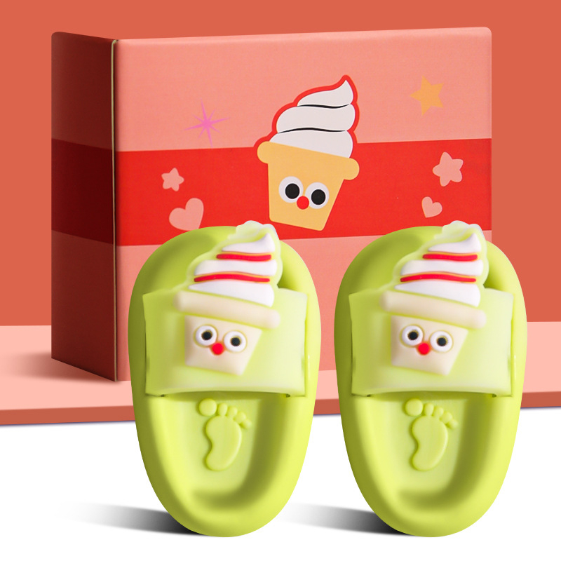 Mini guma v tvare papuče – roztomilá školská pomôcka, čistá