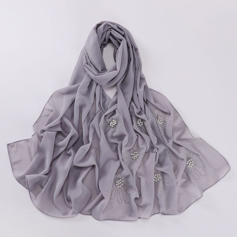 Virágos strasszos és gyöngyös chiffon hijab sál