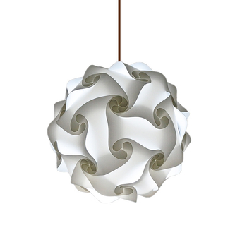 IQ light nordický moderný minimalistický dekoratívny luster na schody, jedáleň a obývaciu izbu, DIY guľová lampa s plastovým tienidlom