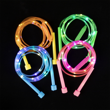 Jump rope със LED светлина и брояч на скокове – тренировка