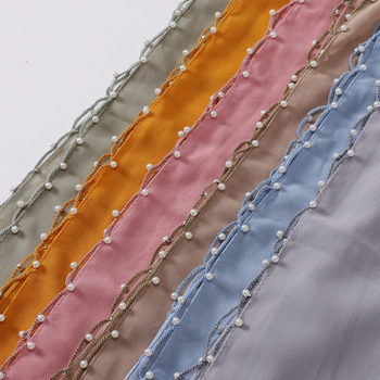 Gyöngyös chiffon sál hullámos szélekkel, kézzel készített etnikai fejkendő, Malay stílus, méret 175×70 cm