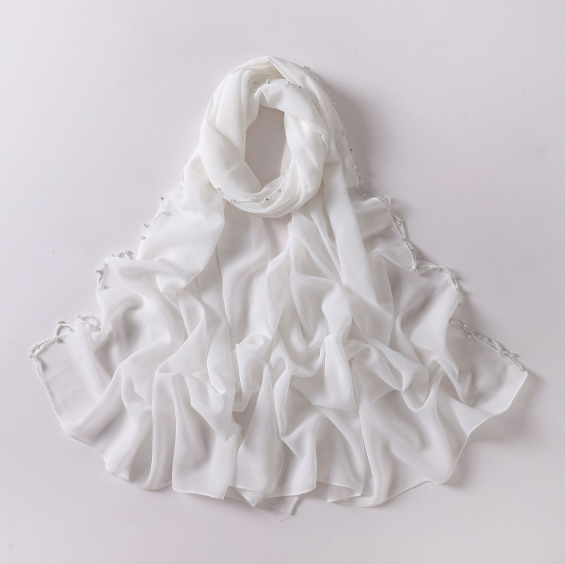Gyöngyös chiffon sál hullámos szélekkel, kézzel készített etnikai fejkendő, Malay stílus, méret 175×70 cm