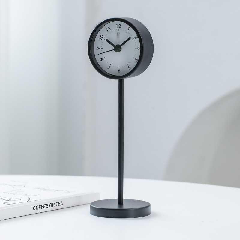 Desktopový mini mechanický budík s luxusným vzhľadom, dekoratívny pre študentov, hlasný budík
