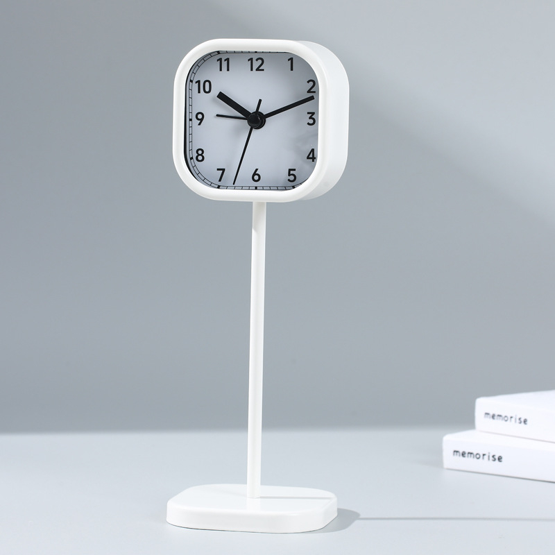 Desktopový mini mechanický budík s luxusným vzhľadom, dekoratívny pre študentov, hlasný budík