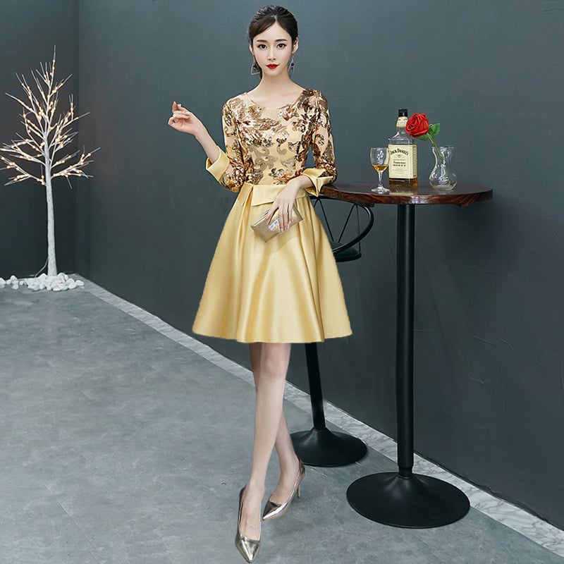 Zlata večernja haljina za žene, novi model 2026., pogodna za svakodnevno nošenje, elegantna kratka banketna haljina za voditeljicu godišnje sjednice