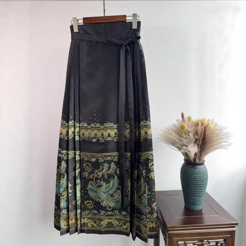 Crveni hanfu s teškom zlatnom izvezom i suknjom s dizajnom horse-face, tradicionalni kineski stil, nova hanfu za vjenčanje i zaruke