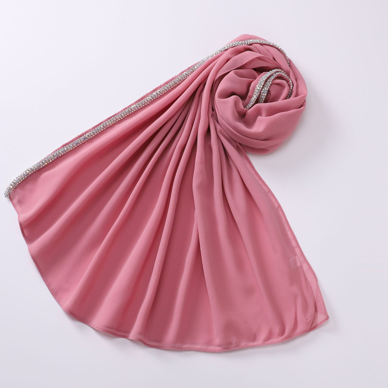 Ženski hijab od šifona s dugim rubom ukrašenim dijamantima, jednofarbna perlna boja, 175 × 70 cm