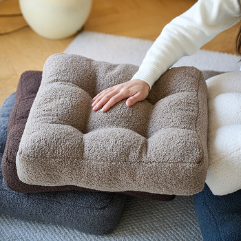 Japonský štýl – hrubý podlahový vankúš na čítanie doma; obývací koberec; tatami vankúš na balkón a k oknu