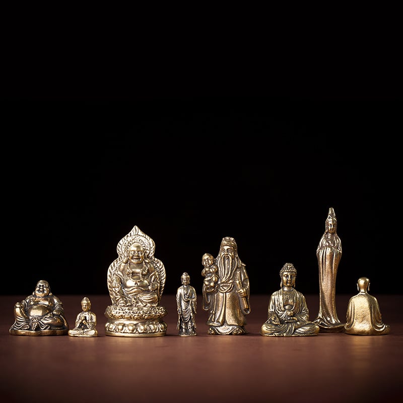 Retro mosadzové sošky Budhu: Guanyin, Šakjamuni a Ksitigarbha pre domovú dekoráciu