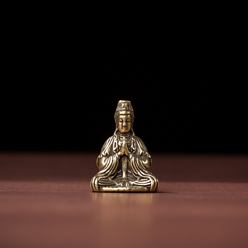 Retro mosadzové sošky Budhu: Guanyin, Šakjamuni a Ksitigarbha pre domovú dekoráciu