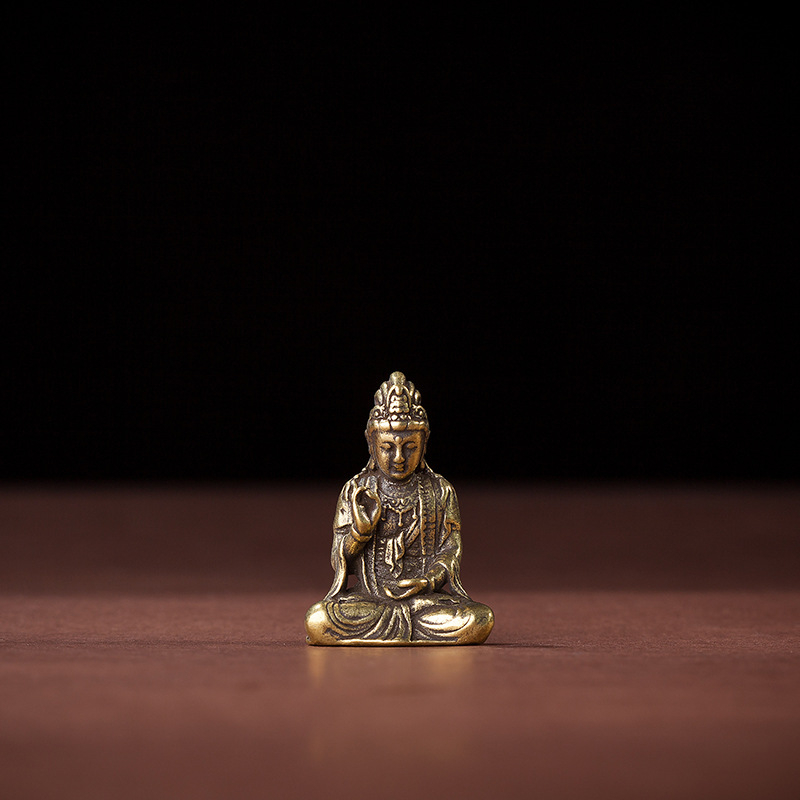 Retro mosadzové sošky Budhu: Guanyin, Šakjamuni a Ksitigarbha pre domovú dekoráciu