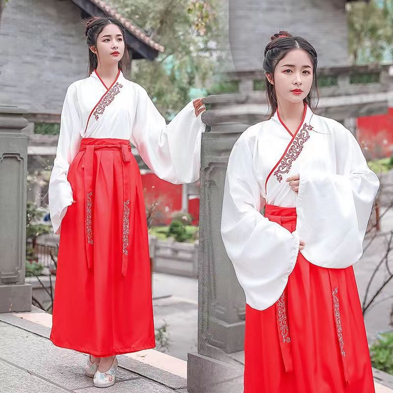 Ενήλικη Hanfu με κέντημα και σταυρωτό γιακά, κινέζικου στυλ αρχαϊκό κοστούμι με επιρροή πολεμικών τεχνών
