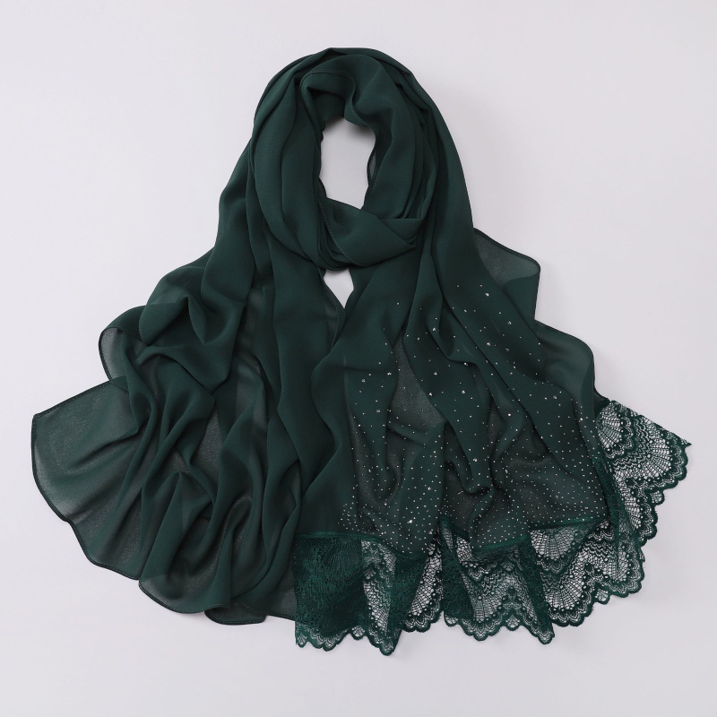 Chiffon sál csipkeszegéllyel és strasszkövekkel, etnikus stílus