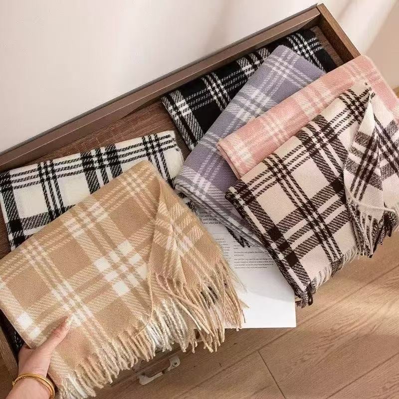 Női kockás sál bojtokkal, 200 cm hosszú, imitációs kasmír anyag