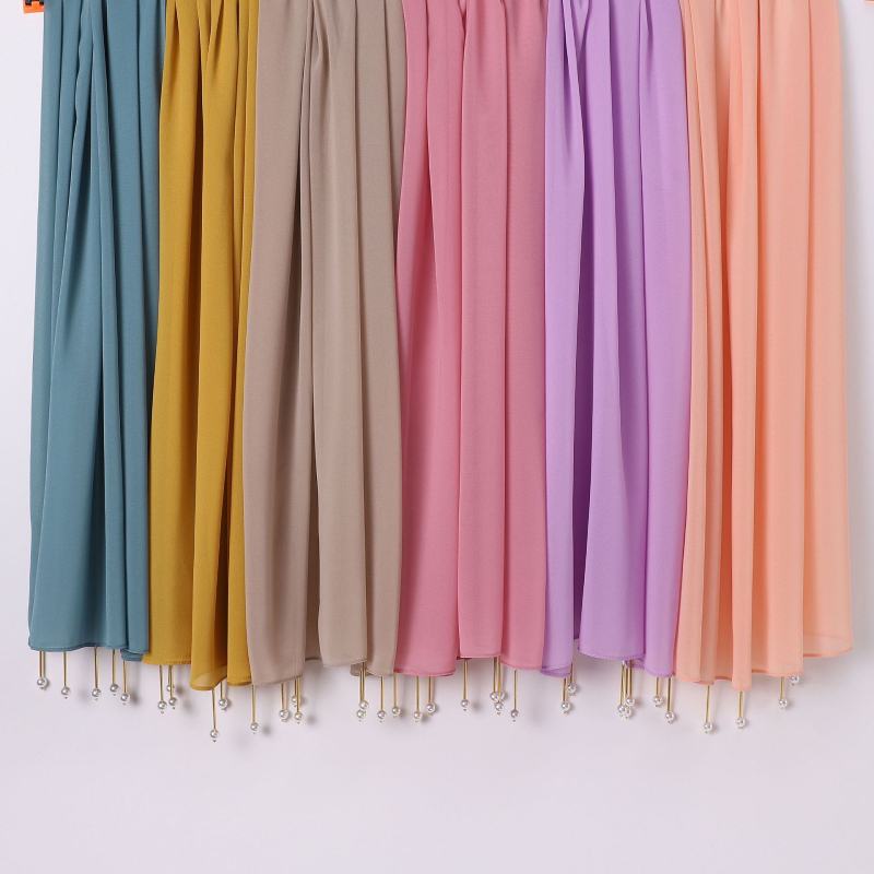Kézzel készített chiffon sál rézcső gyöngyökkel, 170×70 cm