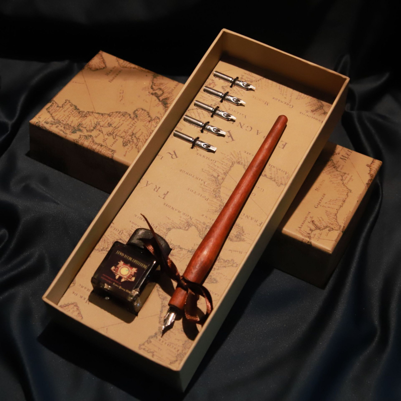 Európsky štýl vintage map box so zlatým perom, pero na namáčanie – pavie alebo husacie pierko
