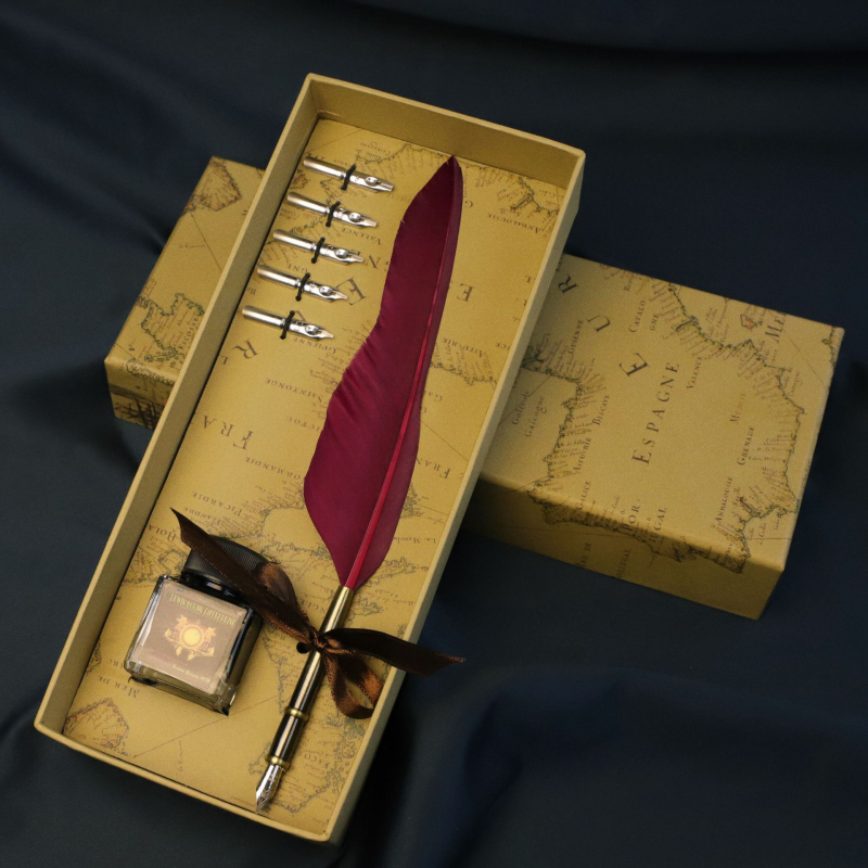 Európsky štýl vintage map box so zlatým perom, pero na namáčanie – pavie alebo husacie pierko