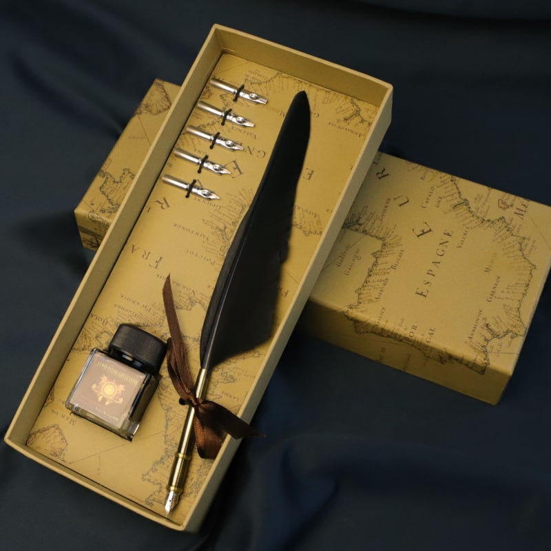 Európsky štýl vintage map box so zlatým perom, pero na namáčanie – pavie alebo husacie pierko