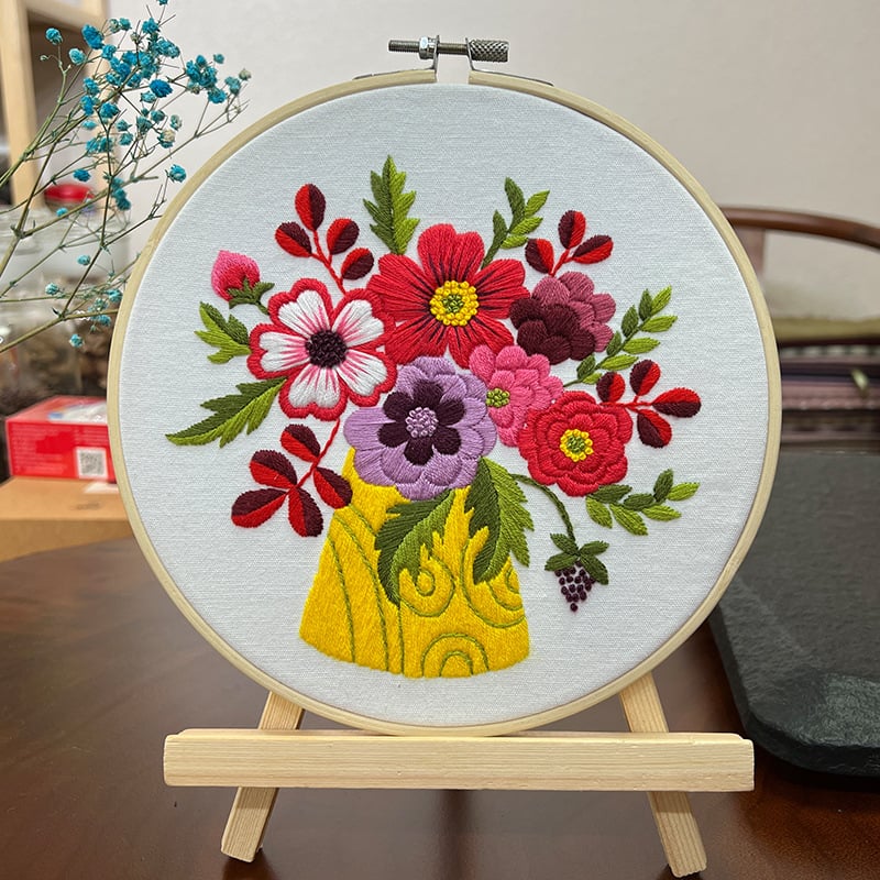 Nástenné vyšívané dielo s kvetinami a rastlinami – DIY súprava Lu embroidery