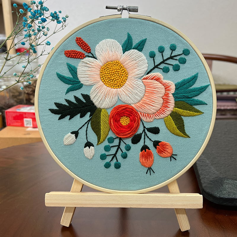 Nástenné vyšívané dielo s kvetinami a rastlinami – DIY súprava Lu embroidery