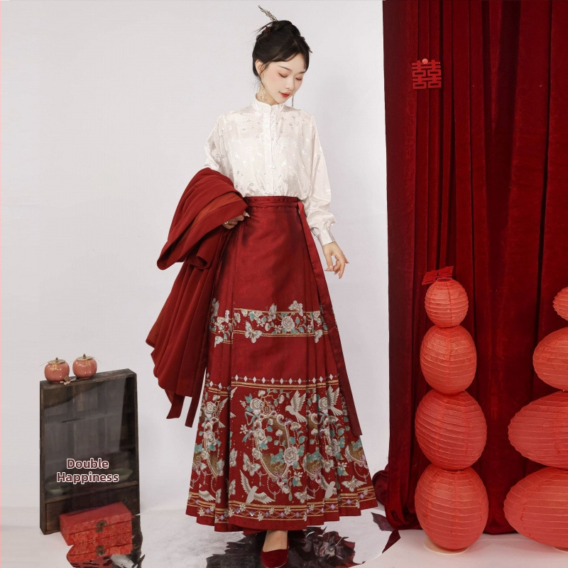 Ženska suknja s zlatnim brokatnim vezom, elegantna i vitka silueta, moderan kineski stil za svakodnevno nošenje