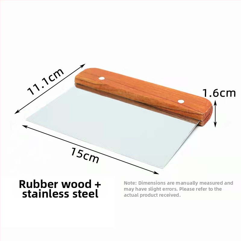DIY nástroje na výrobu mydla horúcim procesom: mydlová základňa, formy na mydlo v tvare bochníka a rezák, pigmenty, hrniec na roztápanie vosku a ohrievač
