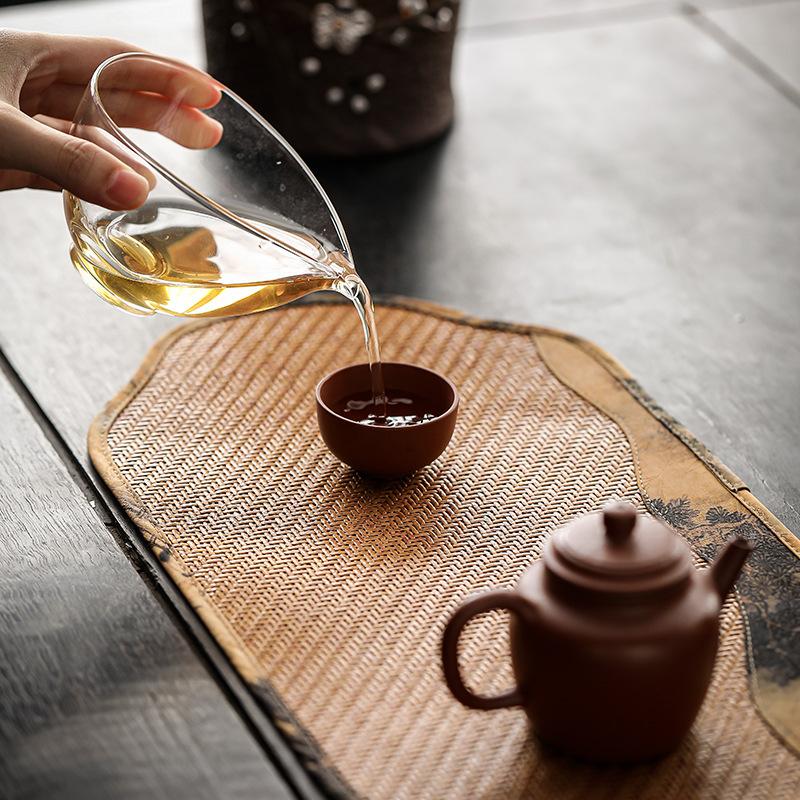 Bambusová tkaná podložka na čaj so xiangyun hodvábom na povrchu, malá čajová podložka z brokátu, čínske Zen dekorácie, tepelne izolované protišmykové príslušenstvo pre čajovú ceremóniu