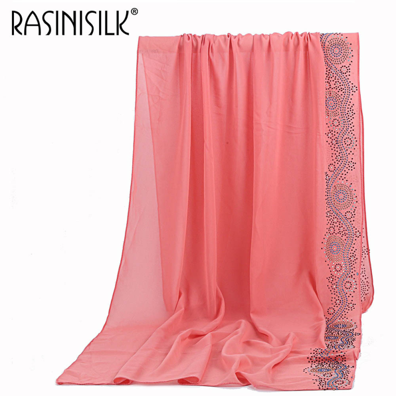 Etno štýl hijabu so kryštálmi a perlami zo šifónu, dlhý šál