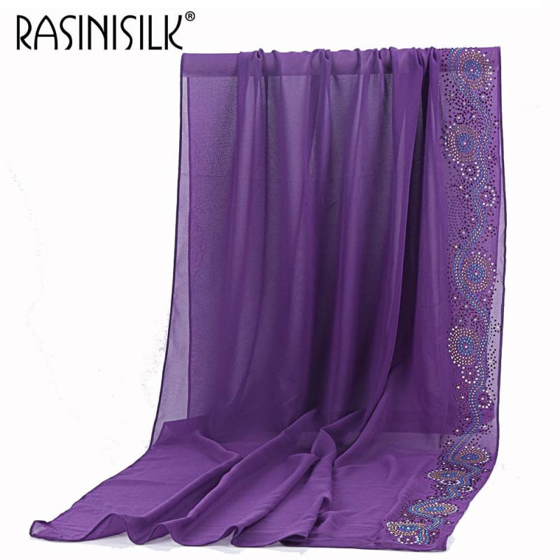 Etno štýl hijabu so kryštálmi a perlami zo šifónu, dlhý šál