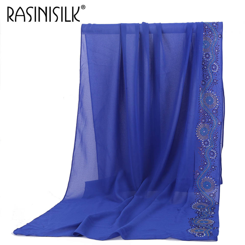 Etno štýl hijabu so kryštálmi a perlami zo šifónu, dlhý šál