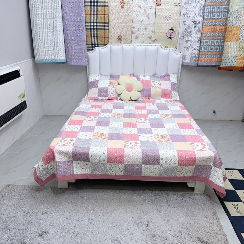 Geometrický set prehoz na posteľ a obliečok na vankúš, 200×230 cm, všetky ročné obdobia, hrubé prešívanie
