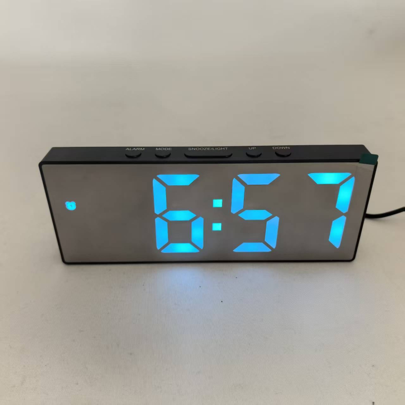Hlasovo ovlávaný LED zrkadlový budík, moderný minimalistický stolný elektronický budík s veľkou obrazovkou