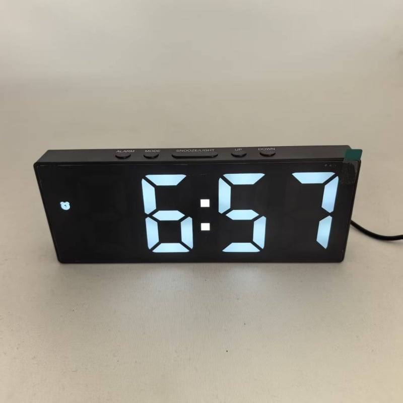 Hlasovo ovlávaný LED zrkadlový budík, moderný minimalistický stolný elektronický budík s veľkou obrazovkou