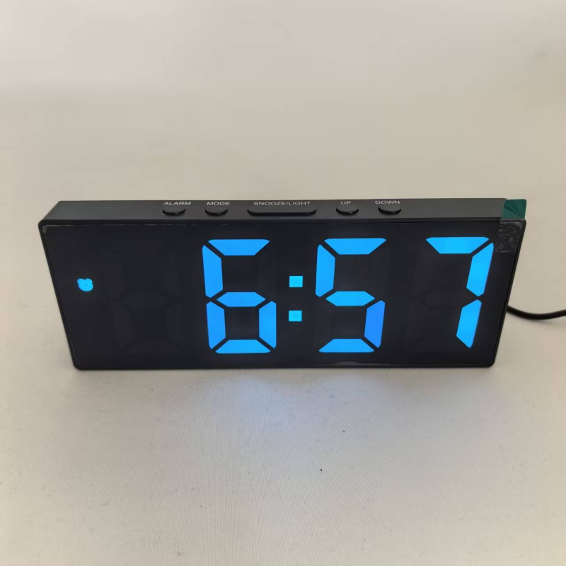 Hlasovo ovlávaný LED zrkadlový budík, moderný minimalistický stolný elektronický budík s veľkou obrazovkou